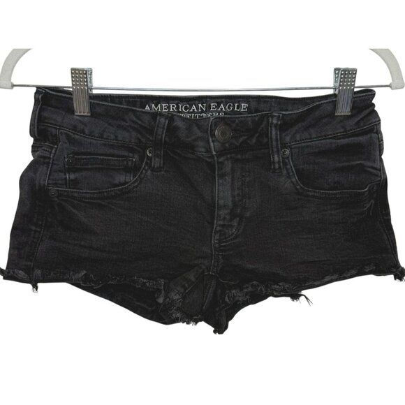 American Eagle Super Low Shortie Black Denim Raw Hem Jean Shorts Size 6 - Picture 1 of 9